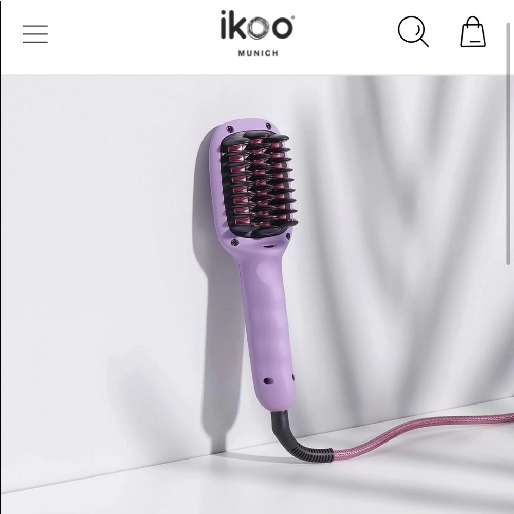 New in box Hot Brush